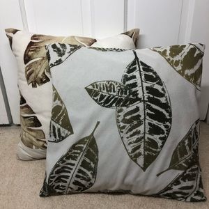 Throw pillow covers